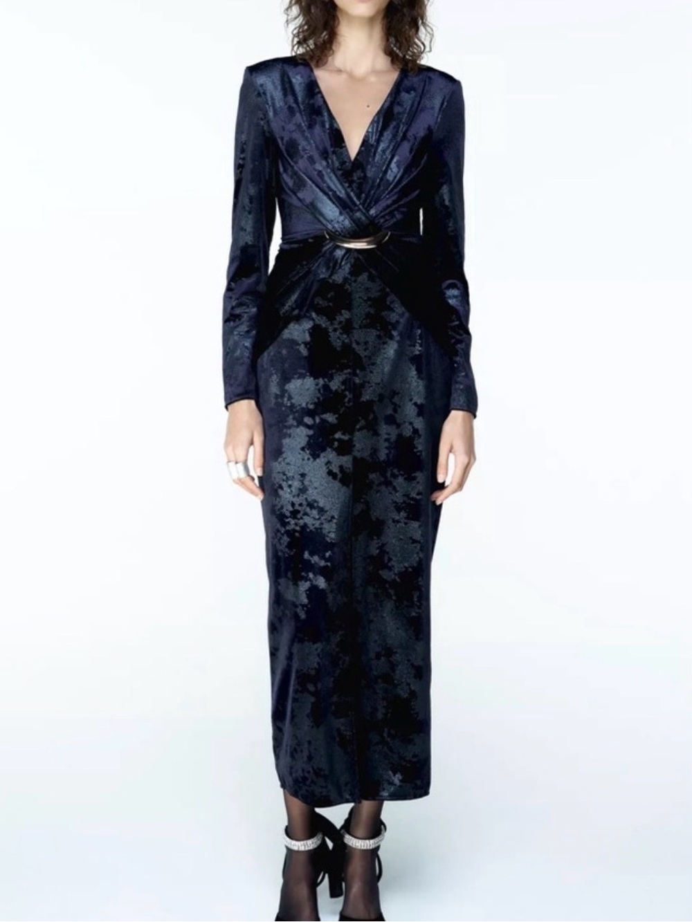 Zara Midnight Navy Long-Sleeve Velvet Midi Dress Size Medium